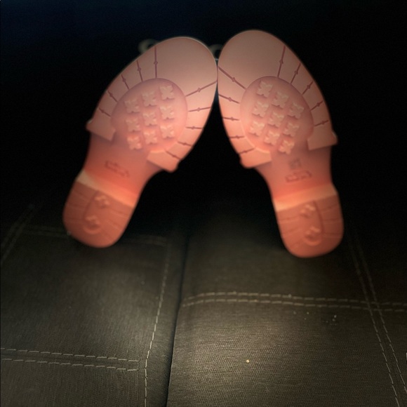 COACH! DOPE! EXCLUSIVE! - Picture 3 of 7